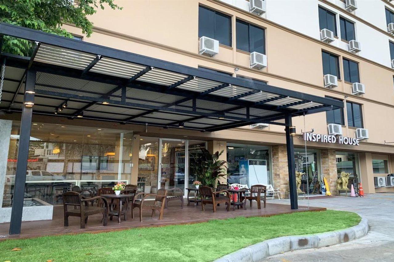 Inspire House Hotel Chiang Mai Buitenkant foto