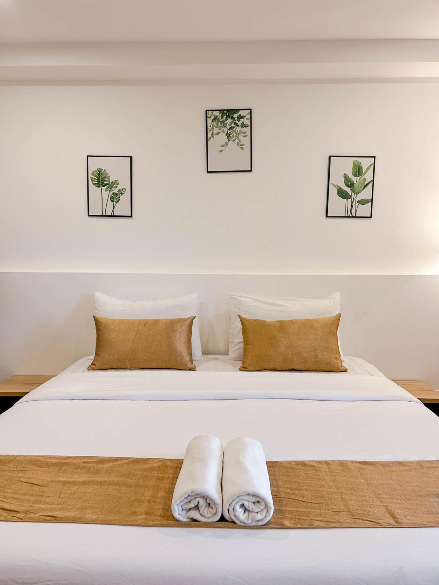 Inspire House Hotel Chiang Mai Buitenkant foto