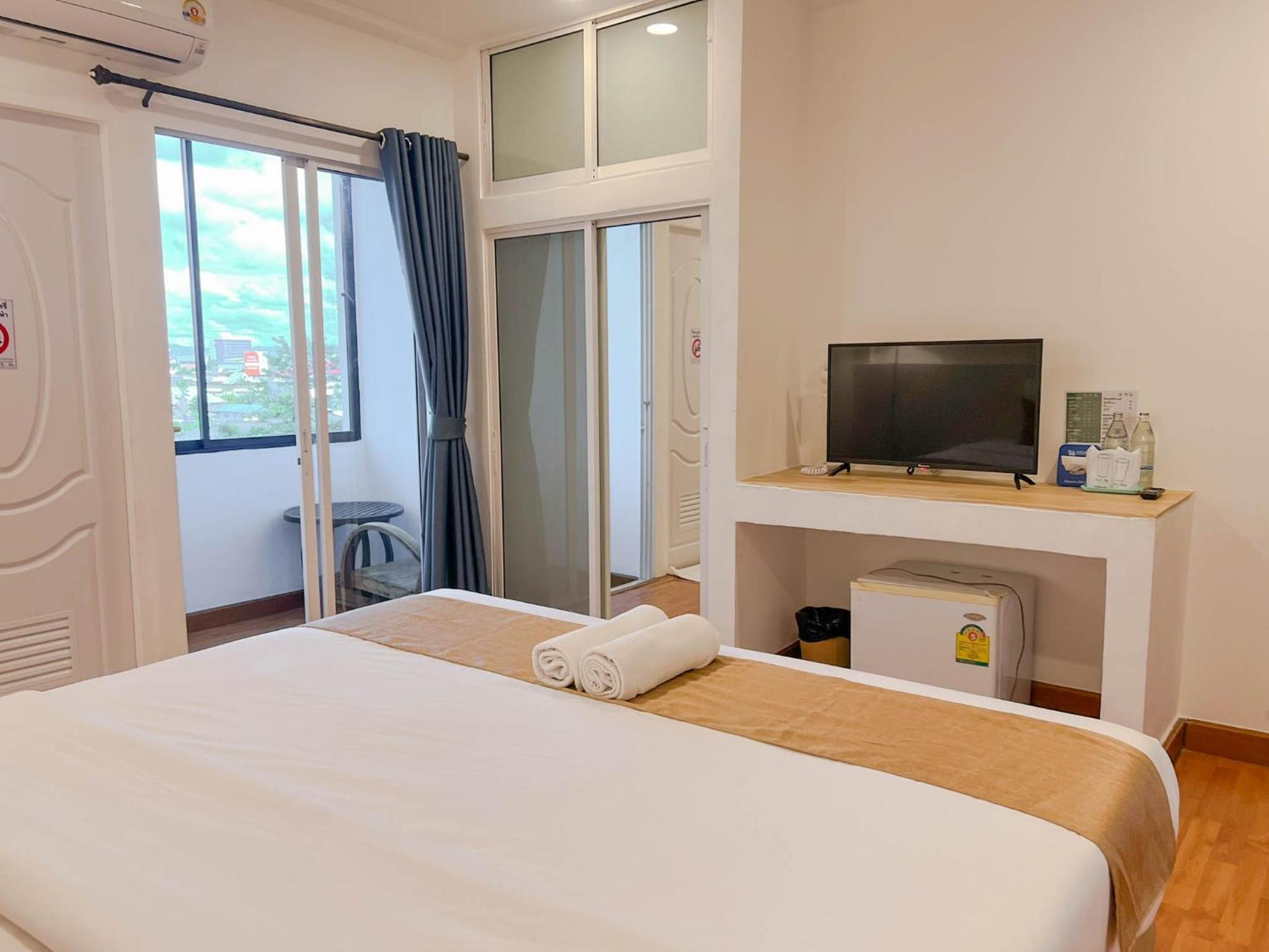 Inspire House Hotel Chiang Mai Buitenkant foto