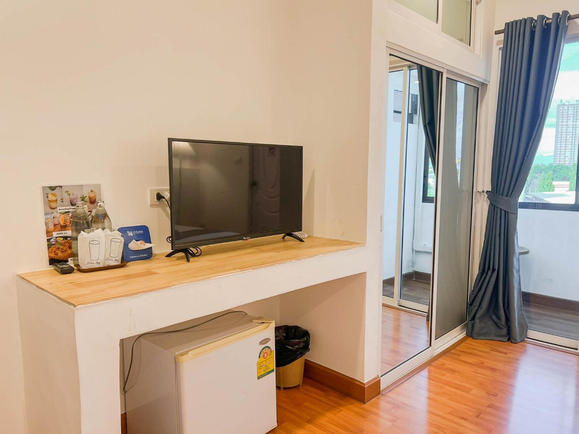 Inspire House Hotel Chiang Mai Buitenkant foto