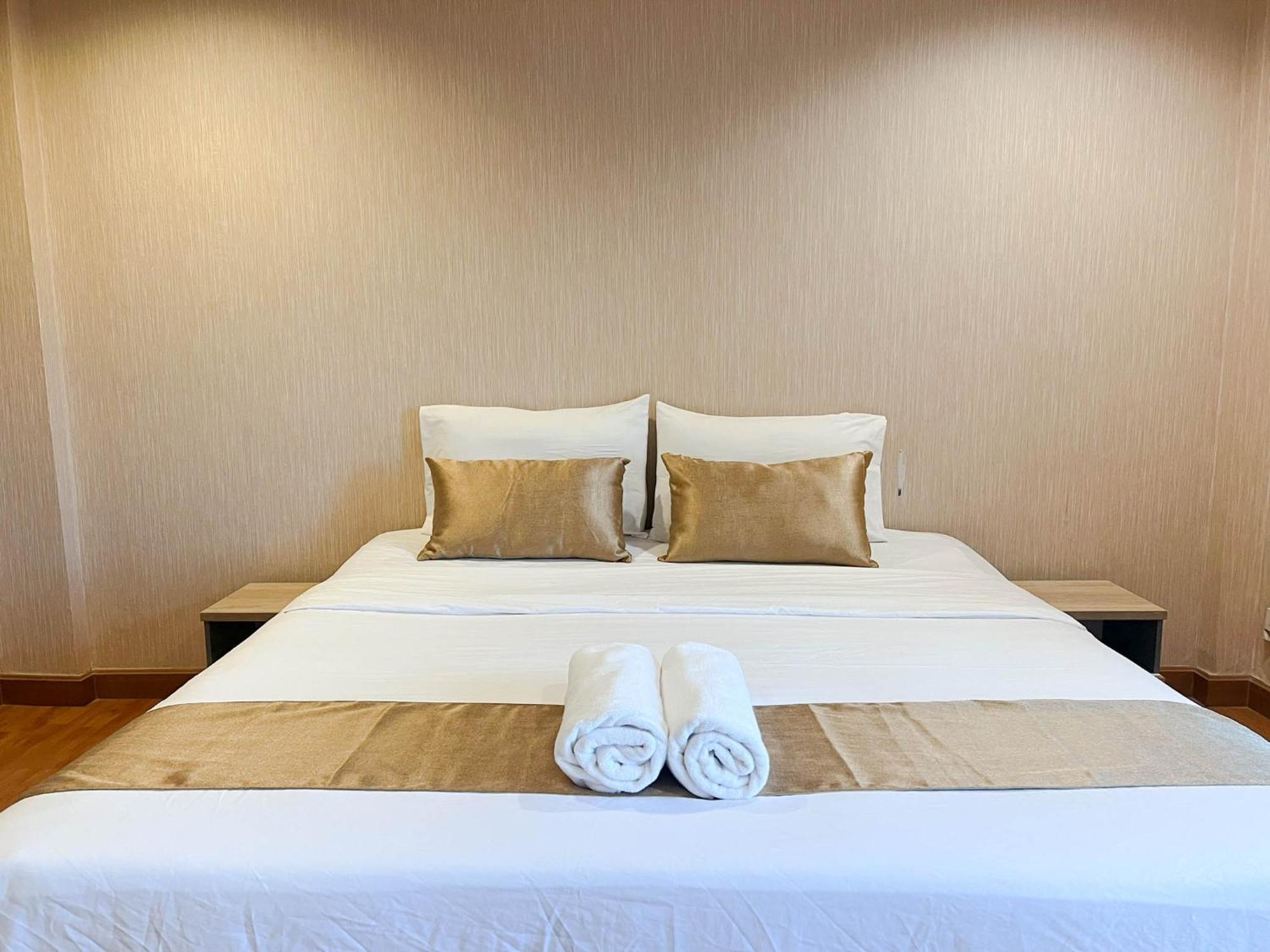 Inspire House Hotel Chiang Mai Buitenkant foto